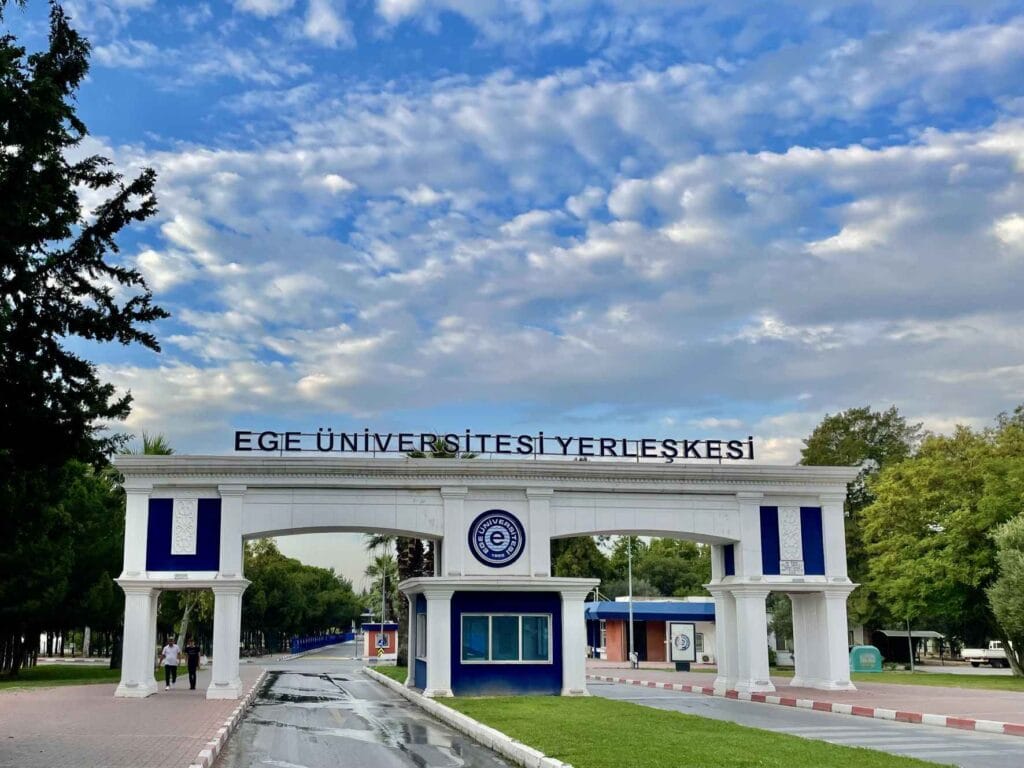 Ege Universitesi 1