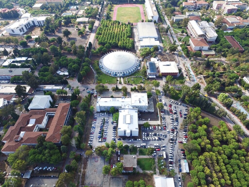 Ege Universitesi 4