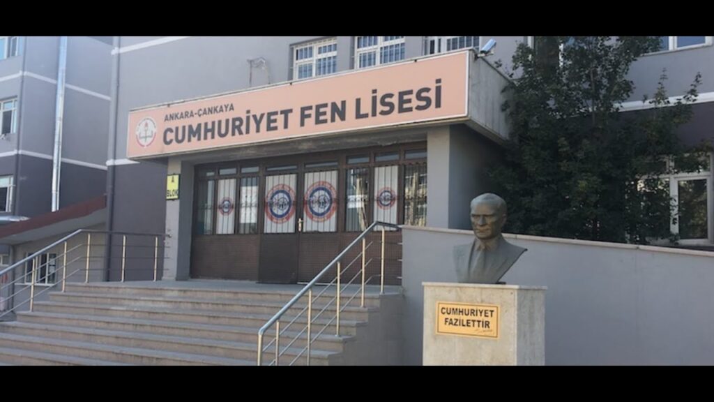 Çankaya Cumhuriyet Fen Lisesi