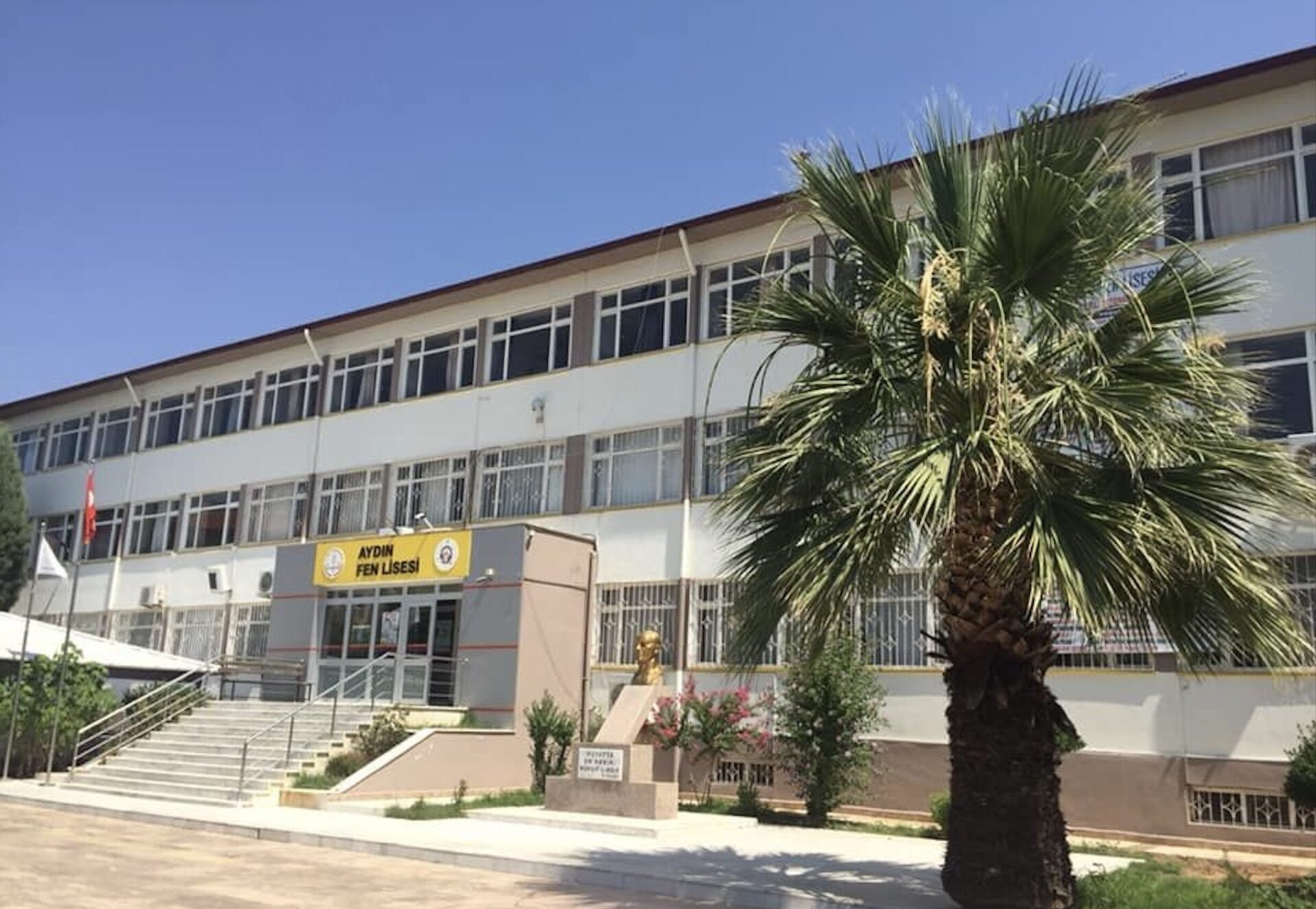 aydının en iyi liseleri